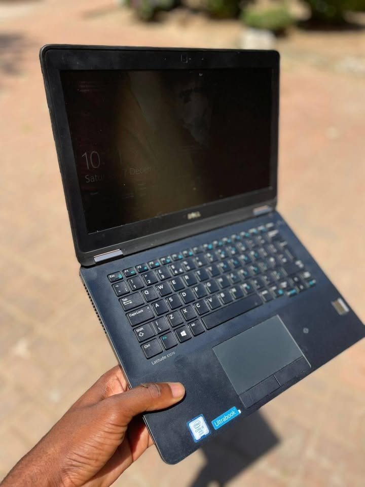 Dell Lattitude 7270